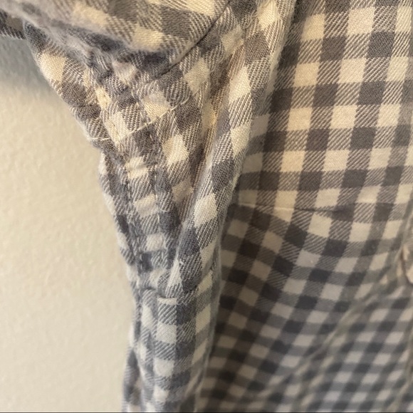 Eddie Bauer Gray Check Flannel Medium - Picture 4 of 6